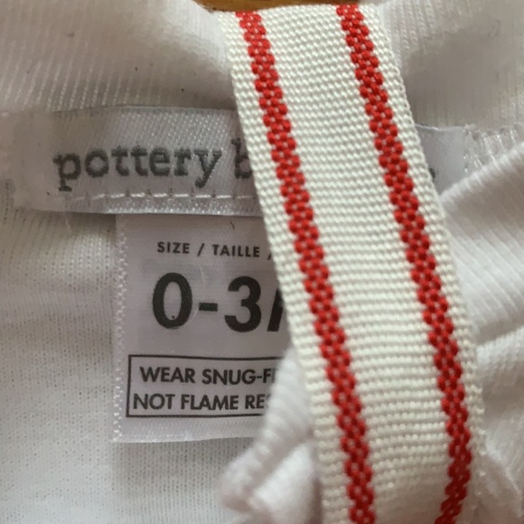 Pottery Barn Infants Footed Sleeper - Picture 5 of 5